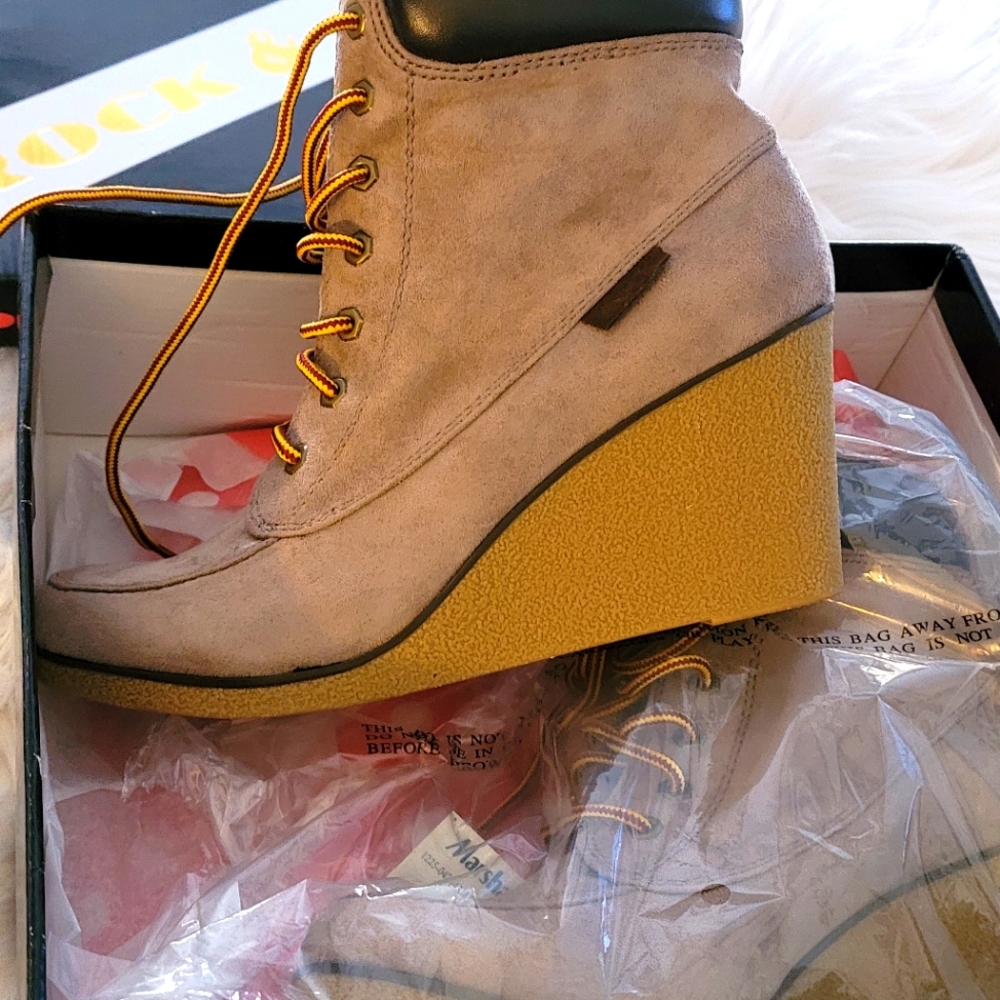 Rock & Candy Boots Sz10